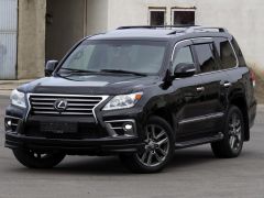 Photo of the vehicle Lexus LX