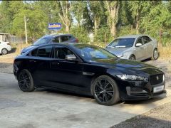 Сүрөт унаа Jaguar XE