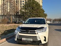 Сүрөт унаа Toyota Highlander