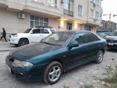 Сүрөт унаа Mitsubishi Carisma