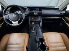 Сүрөт унаа Lexus IS