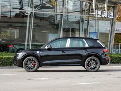 Сүрөт унаа Audi Q5