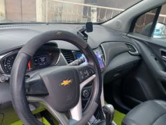 Photo of the vehicle Chevrolet Tracker