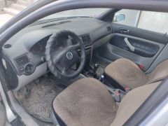 Сүрөт унаа Volkswagen Golf