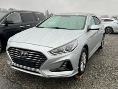 Photo of the vehicle Hyundai Sonata