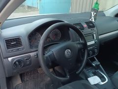 Сүрөт унаа Volkswagen Golf