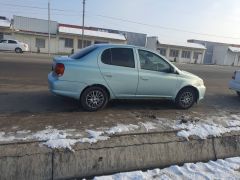 Сүрөт унаа Toyota Platz