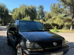 Сүрөт унаа Toyota Harrier