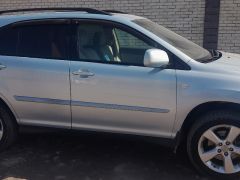 Photo of the vehicle Lexus RX