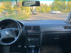 Сүрөт унаа Volkswagen Golf