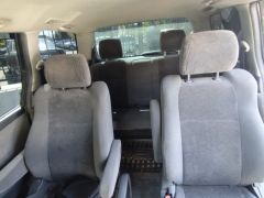 Photo of the vehicle Toyota Estima