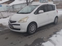 Фото авто Toyota Ractis