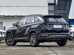 Фото авто Hyundai Tucson