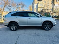 Photo of the vehicle Lexus RX