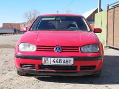 Фото авто Volkswagen Golf