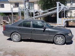 Сүрөт унаа Mercedes-Benz C-Класс