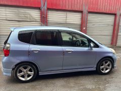 Photo of the vehicle Honda Fit