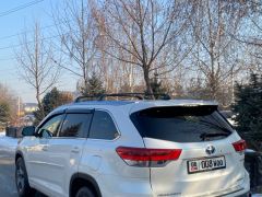 Сүрөт унаа Toyota Highlander