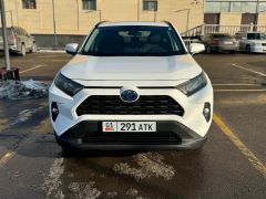 Сүрөт унаа Toyota RAV4