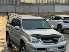 Photo of the vehicle Lexus GX