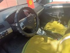 Сүрөт унаа Opel Astra