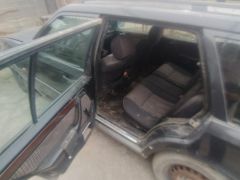 Сүрөт унаа Mercedes-Benz W124