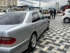 Сүрөт унаа Mercedes-Benz E-Класс