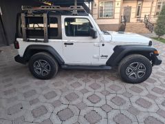 Сүрөт унаа Jeep Wrangler