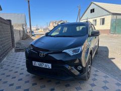 Сүрөт унаа Toyota RAV4