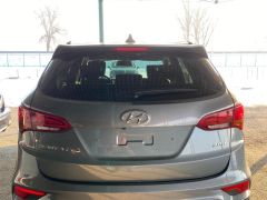 Photo of the vehicle Hyundai Santa Fe