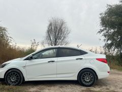 Сүрөт унаа Hyundai Accent