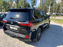 Сүрөт унаа Lexus LX