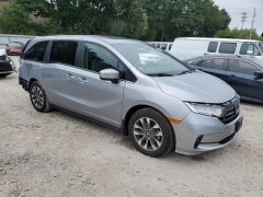 Photo of the vehicle Honda Odyssey