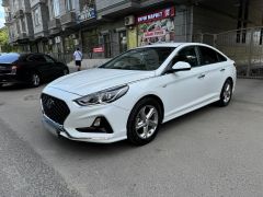 Photo of the vehicle Hyundai Sonata