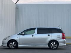 Photo of the vehicle Toyota Wish