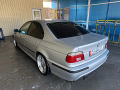 Фото авто BMW 5 серии