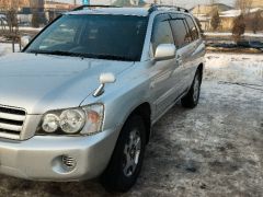 Photo of the vehicle Toyota Kluger