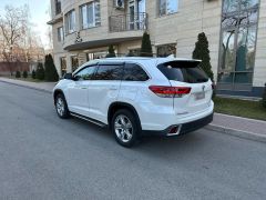 Сүрөт унаа Toyota Highlander