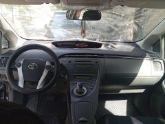 Фото авто Toyota Prius