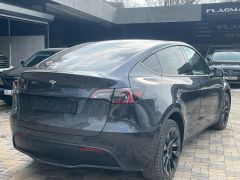 Фото авто Tesla Model Y