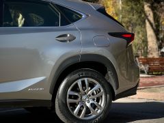 Photo of the vehicle Lexus NX