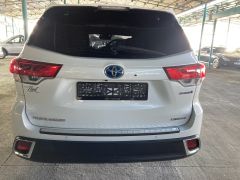 Photo of the vehicle Toyota Highlander