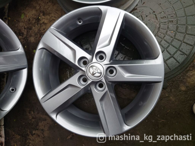 Wheel rims - Диски R17 Toyota Camry 50