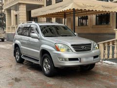 Photo of the vehicle Lexus GX