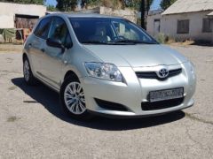 Фото авто Toyota Auris