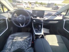 Сүрөт унаа Toyota RAV4