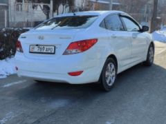 Сүрөт унаа Hyundai Solaris