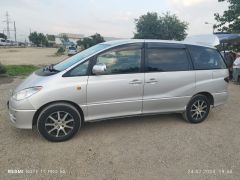 Photo of the vehicle Toyota Estima