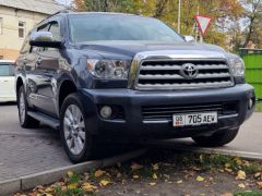 Сүрөт унаа Toyota Sequoia