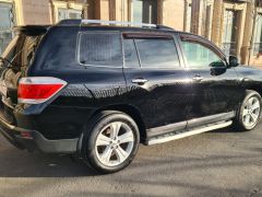 Фото авто Toyota Highlander